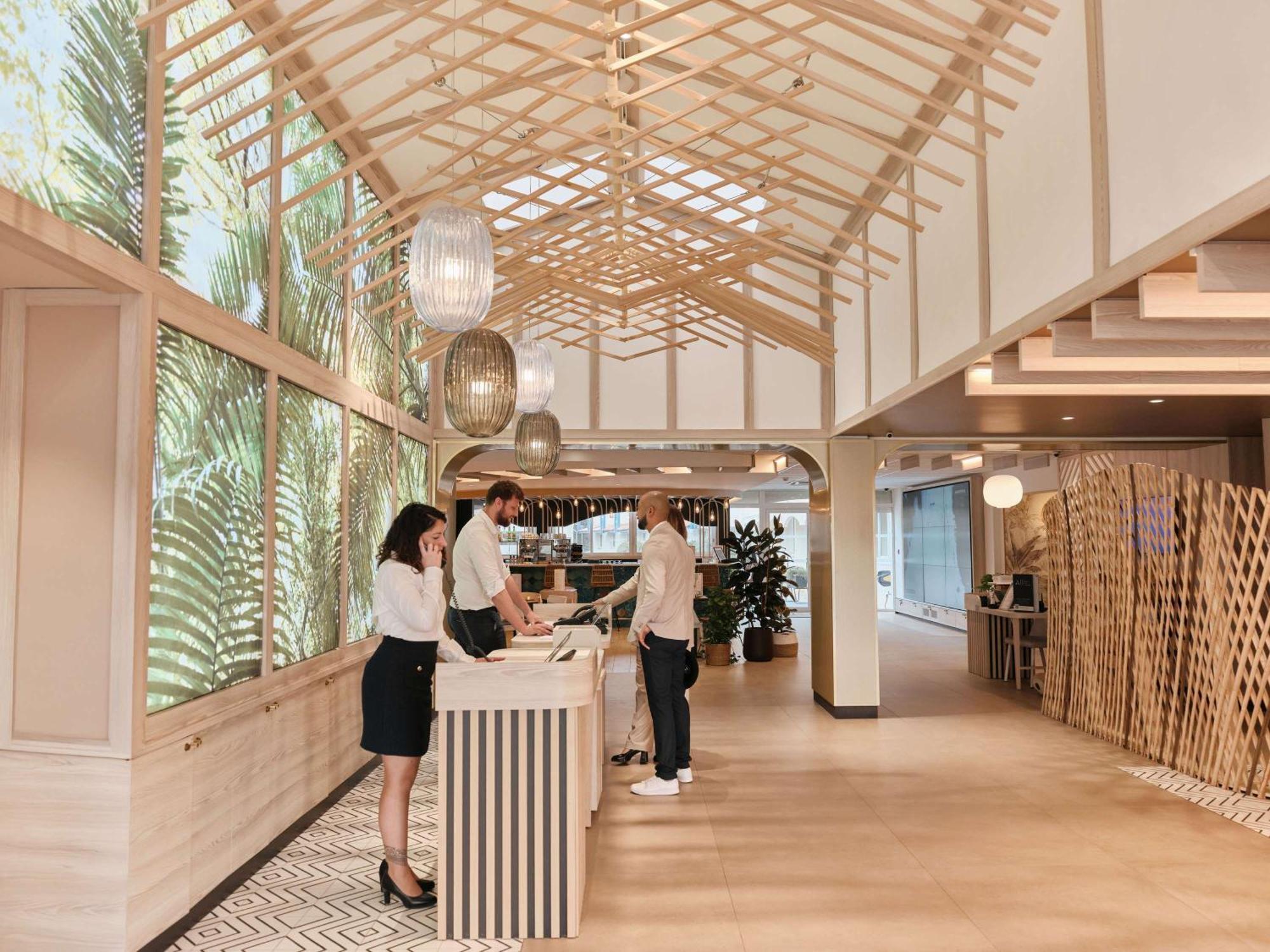 诺沃特蒙佩里尔酒店 蒙彼利埃 外观 照片